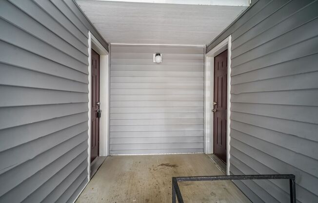Crystal Lake Apartments