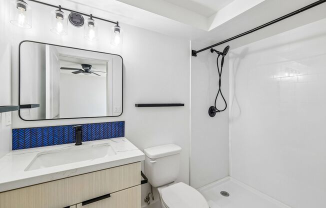 Studio, 1 bath, 430 sqft, $2,264, Unit 2332 - 203