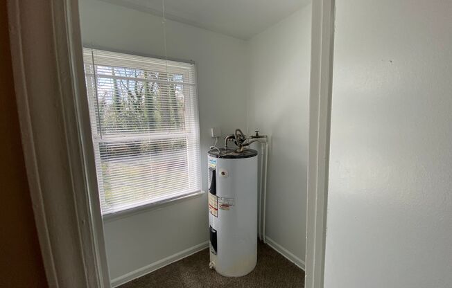 1 bed, 1 bath, 580 sqft, $1,090, Unit 4632-05