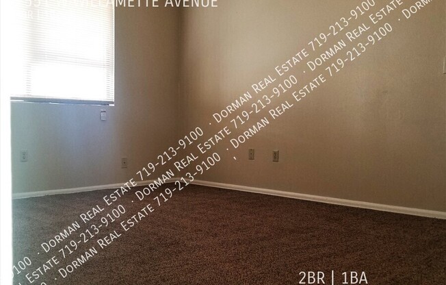 2551 W WILLAMETTE AVE