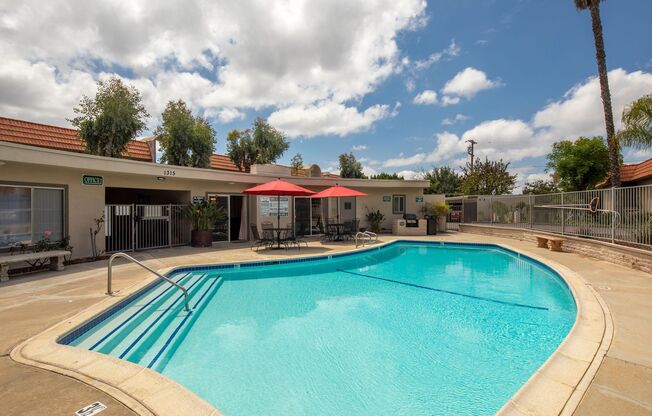 2 beds, 2 baths, 1,246 sqft, $2,400, Unit 010