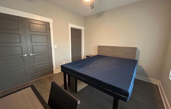 4 beds, 4 baths, 1,600 sqft, $990, Unit 407 Minter Way-100 - C