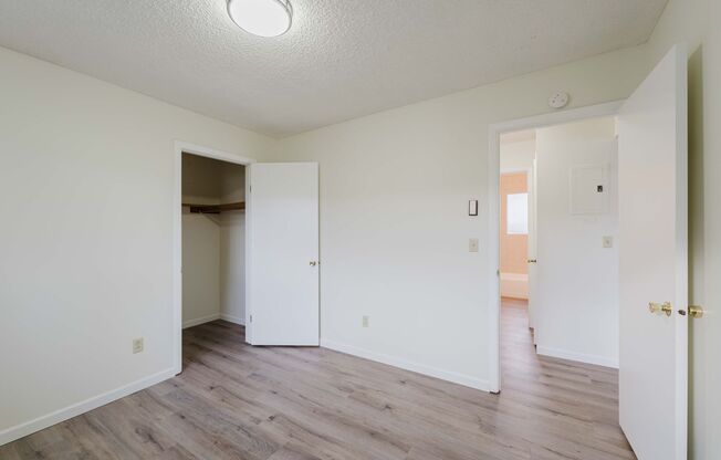 2 beds, 1 bath, 744 sqft, $1,595, Unit 3816