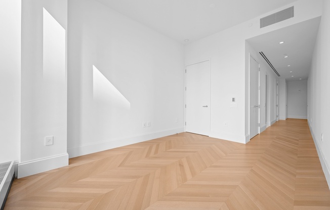 Studio, 1 bath, 569 sqft, $9,950, Unit 35-E