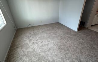 2 beds, 1 bath, $850, Unit Unit 2A