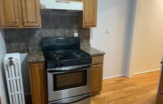 Studio, 1 bath, $1,175, Unit Unit 5