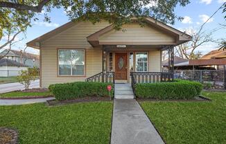 1615 AIRLINE DR