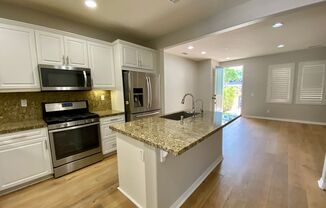 Showing Daily  Del Sur Modern 3br 2.5 baths 2 Car Garage Townhome