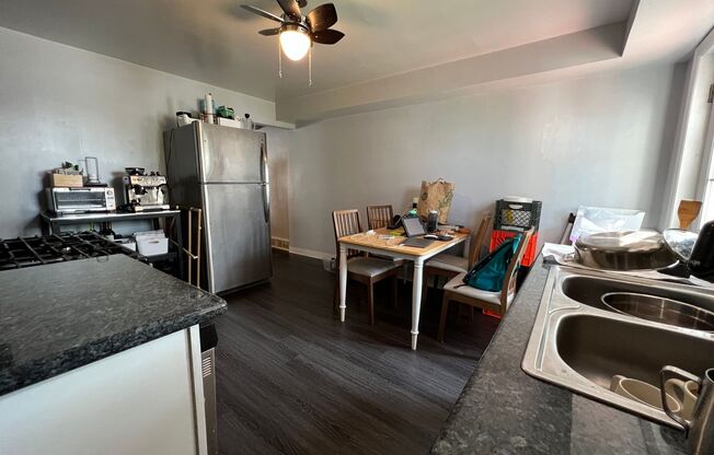 3 beds, 1 bath, $1,900