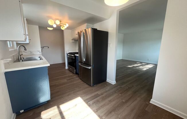 NEWLY RENOVATED 2 Bedroom Located in Encinitas! PRE-PLEASE TODAY