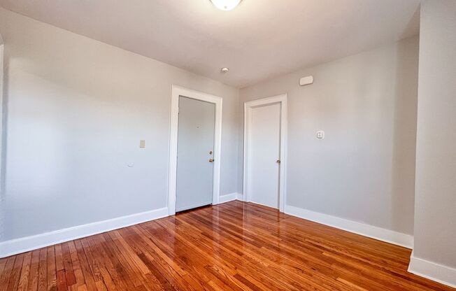 2 beds, 1 bath, 539 sqft, $1,550, Unit 3W