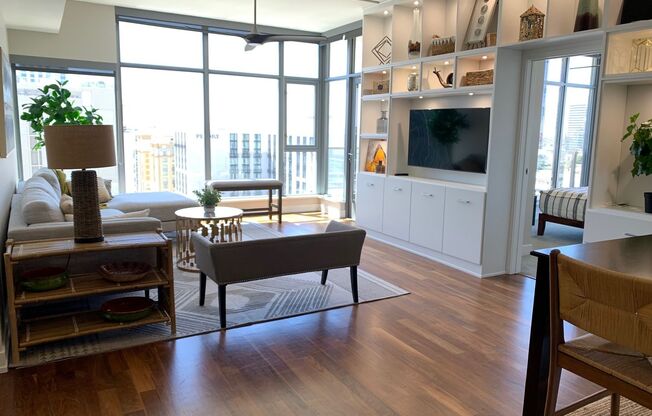 Downtown San Diego - fully furnished upscale 2 bedroom, 1.5 bath condo - 11th floor with amazing views.