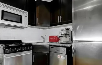 1 bed, 1 bath, 675 sqft, $3,200, Unit 5A