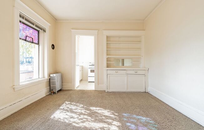 Studio, 1 bath, 525 sqft, $1,195, Unit 16