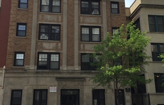 511 W Belmont Ave