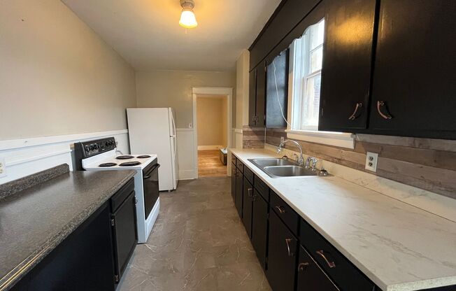 1 bed, 1 bath, $850