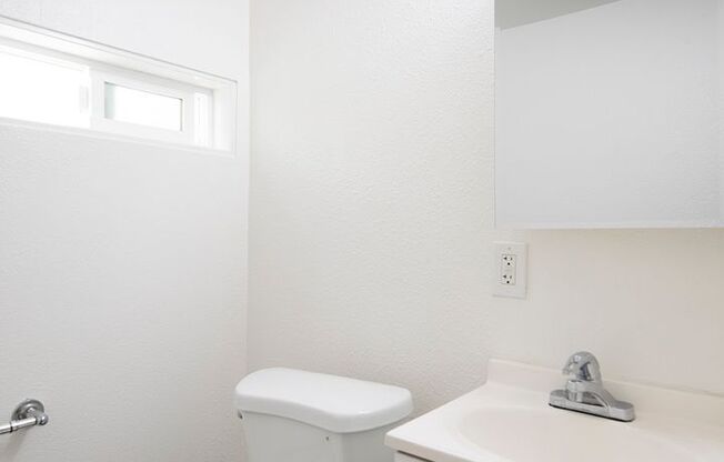 Studio, 1 bath, $1,625, Unit N