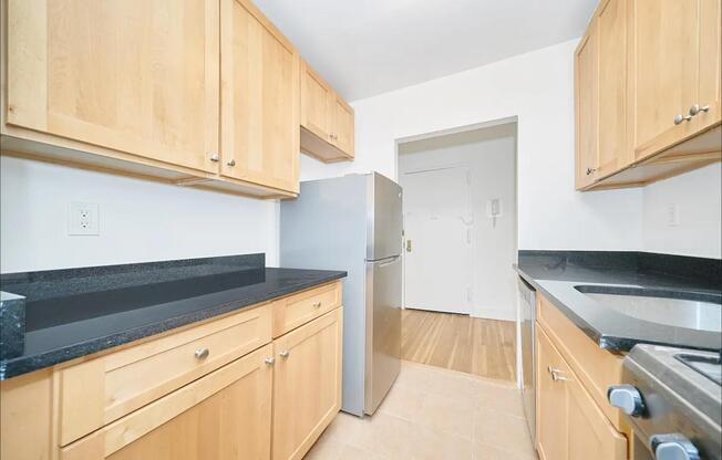 1 bed, 1 bath, $3,700, Unit 8F