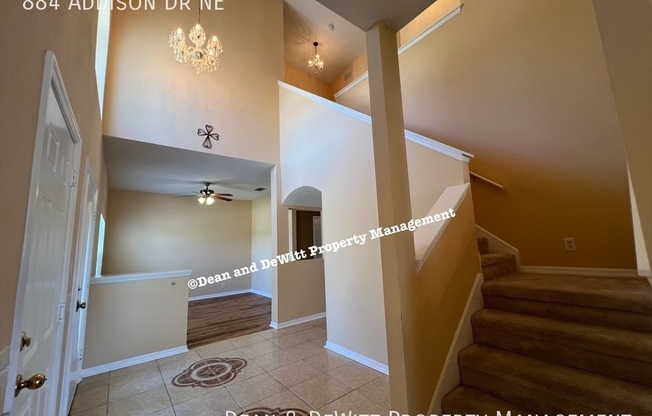 884 ADDISON DR NE