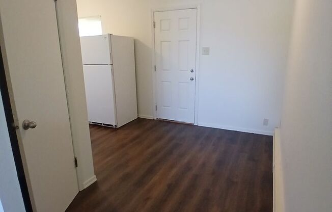 1 bed, 1 bath, 650 sqft, $810, Unit 4021NOT