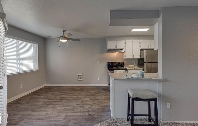 Powell Valley Farms Kitchen and Dining Area