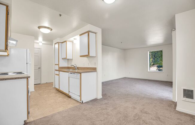 #271 CHELSEA COURT APTS