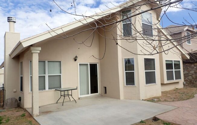 3 beds, 2 baths, $1,725