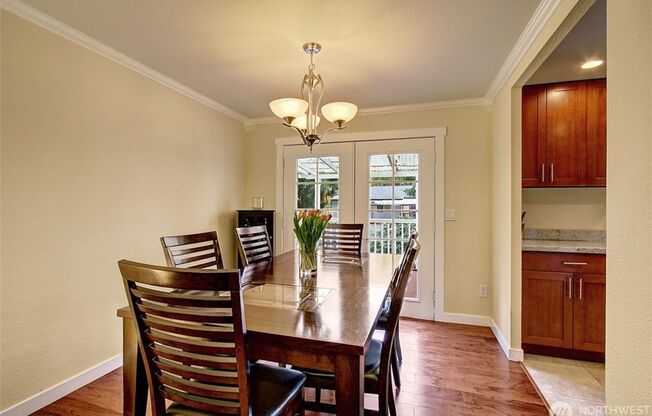 Kirkland Single family house SFH 3 bds 2 bath, Lake Washington School district