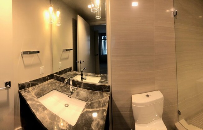 2 beds, 2 baths, $4,300, Unit Unit 2401