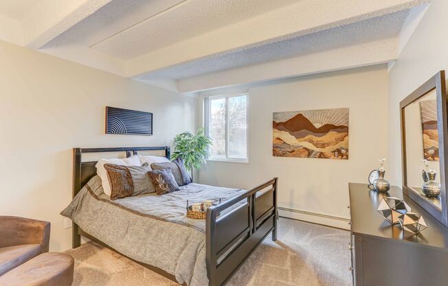 2 beds, 1.5 baths, 864 sqft, $1,775, Unit 5204
