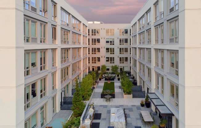 Anthem PDX Apartments Outdoor Courtyard and Building Exteriors