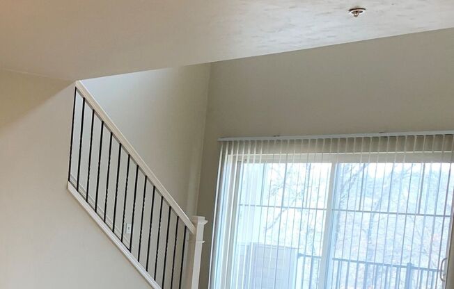 2 beds, 2 baths, 1,363 sqft, $1,655, Unit 429