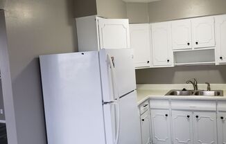 1 bed, 1 bath, $695