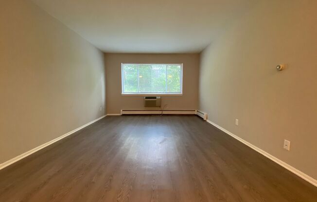 College Manor Apartments