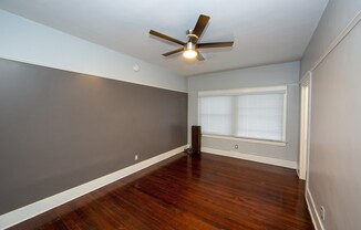 $1,595 - All utilities Included!! Spacious Studio in Downtown Long beach 2 blocks from Beach!!!
