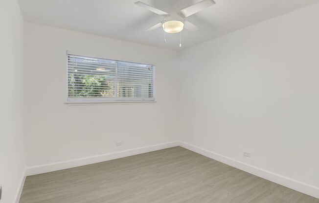 1 bed, 1 bath, 694 sqft, $1,075, Unit 226