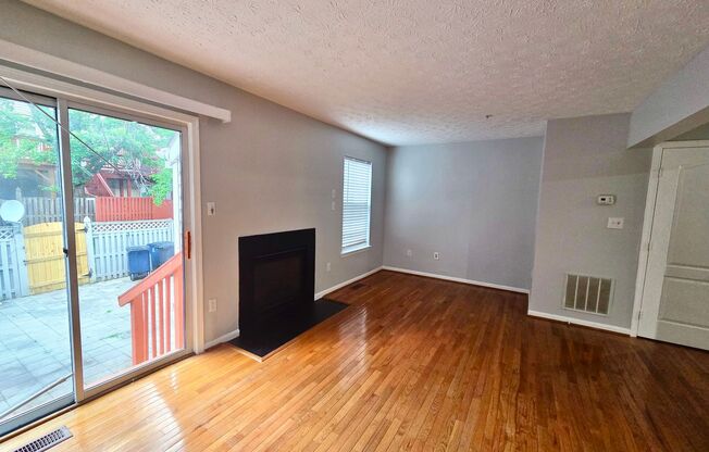 Spacious 4 BR/3.5 BA Townhome in Upper Marlboro!