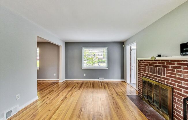 Updated 2 Bedroom, 2 Bath Single Family tucked away in 6000 sf of green space!