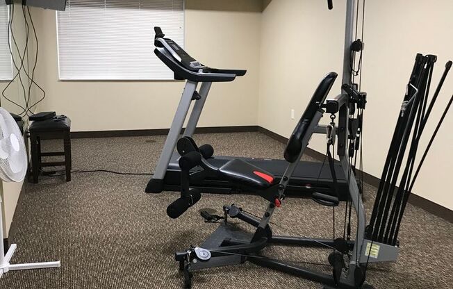 2 beds, 1 bath, 970 sqft, $1,245, Unit 112