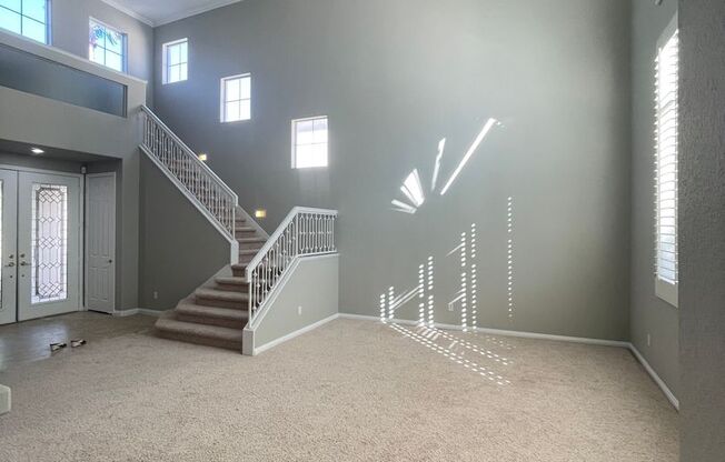 3 beds, 2.5 baths, $3,300