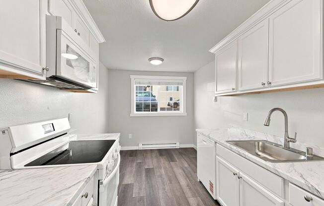 2 beds, 2 baths, 1,140 sqft, $1,495