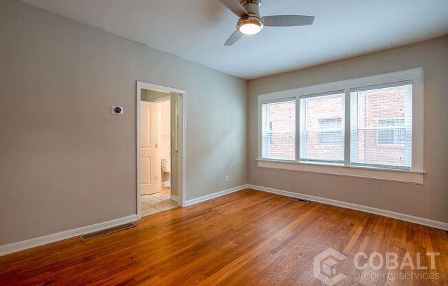 Studio, 1 bath, 500 sqft, $1,299, Unit 12