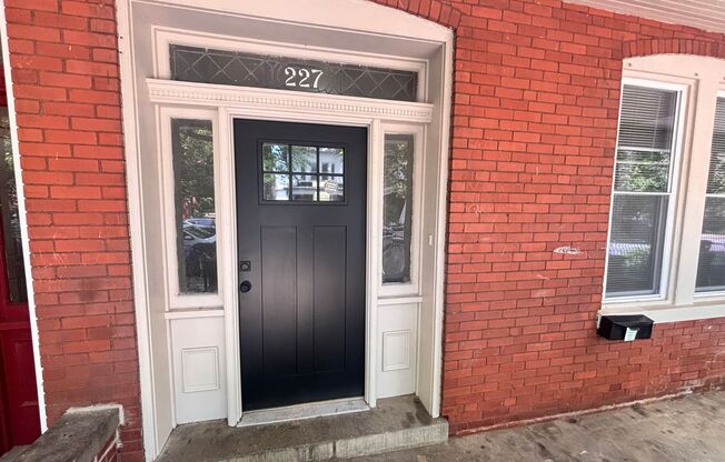4 Bedroom, 2 Full Baths Harrisburg House for Rent