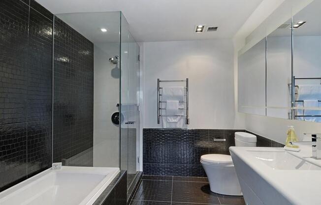 2 beds, 2 baths, 1,175 sqft, $9,500, Unit 39B