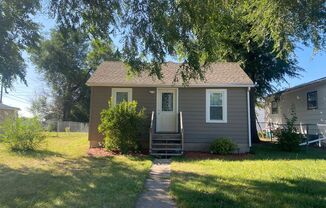 2 BED | 1 BATH | SINGLE-LEVEL HOME | NORTH