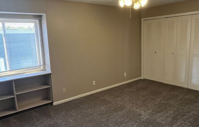 2 beds, 2 baths, 1,068 sqft, $1,319, Unit 7524-07