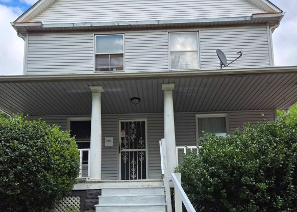 3271 W 88 ST