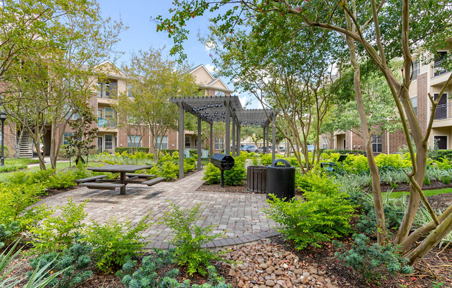 Madison on the Meadow Stafford Apartments