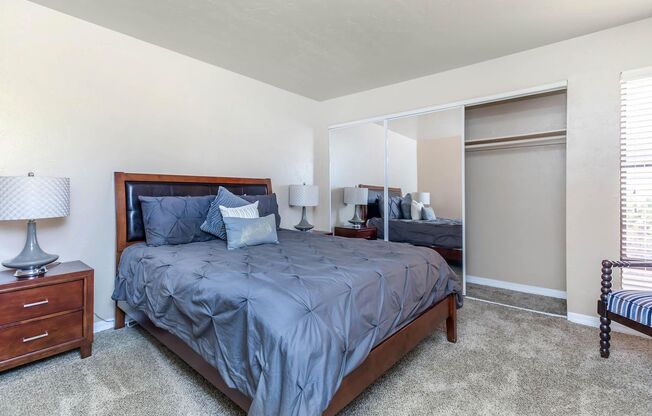 2 beds, 1 bath, 760 sqft, $1,129