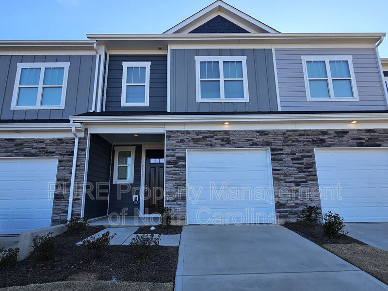 2711 WINN ML DR